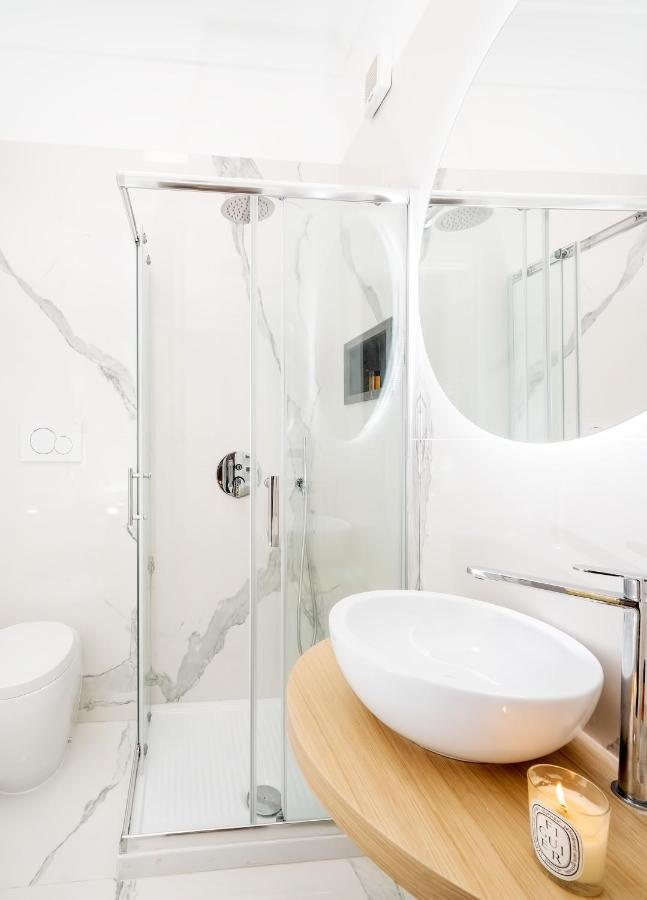 Suite Apartment Capri Con Jacuzzi In Piazzetta Экстерьер фото