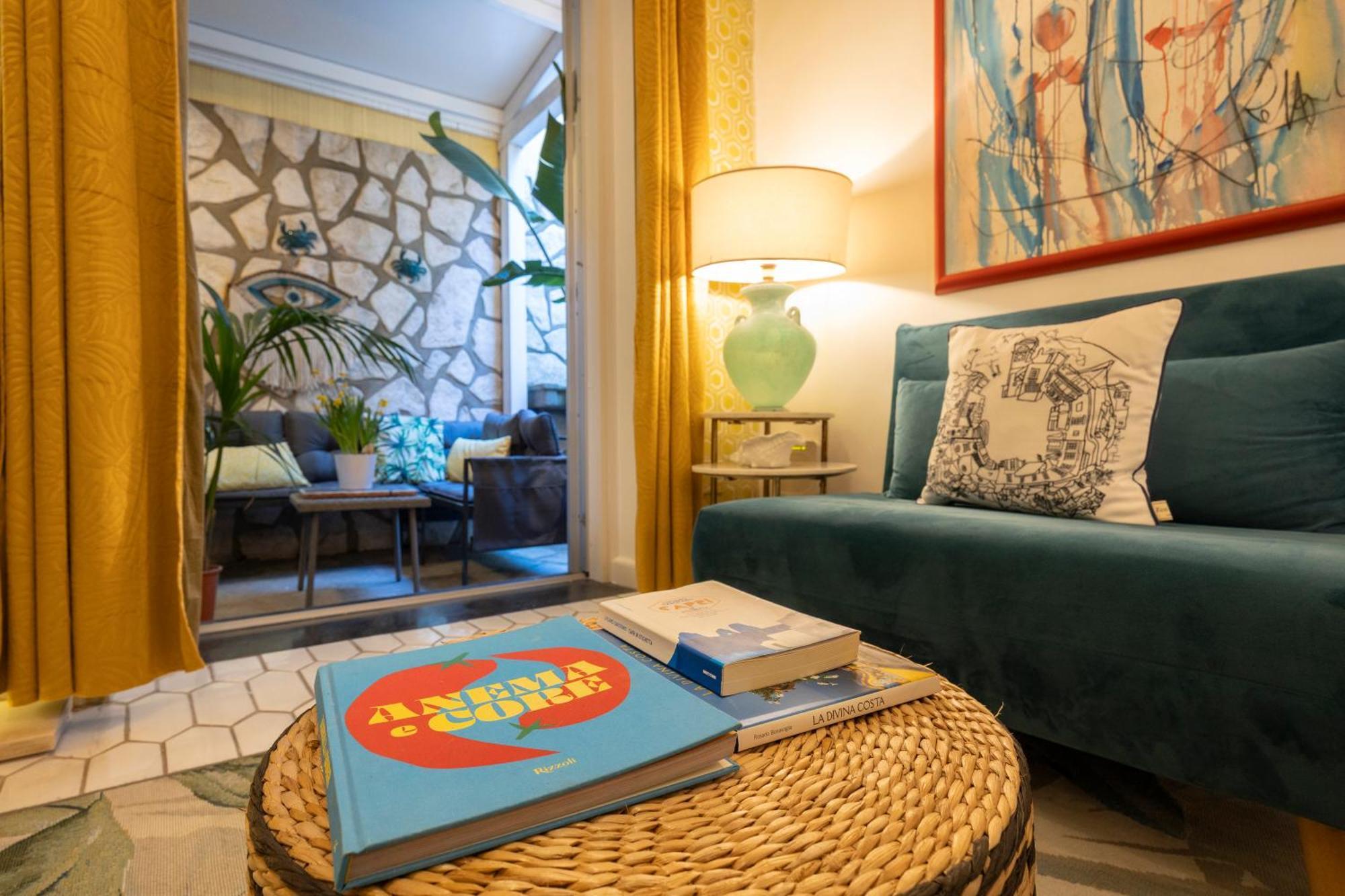 Suite Apartment Capri Con Jacuzzi In Piazzetta Экстерьер фото